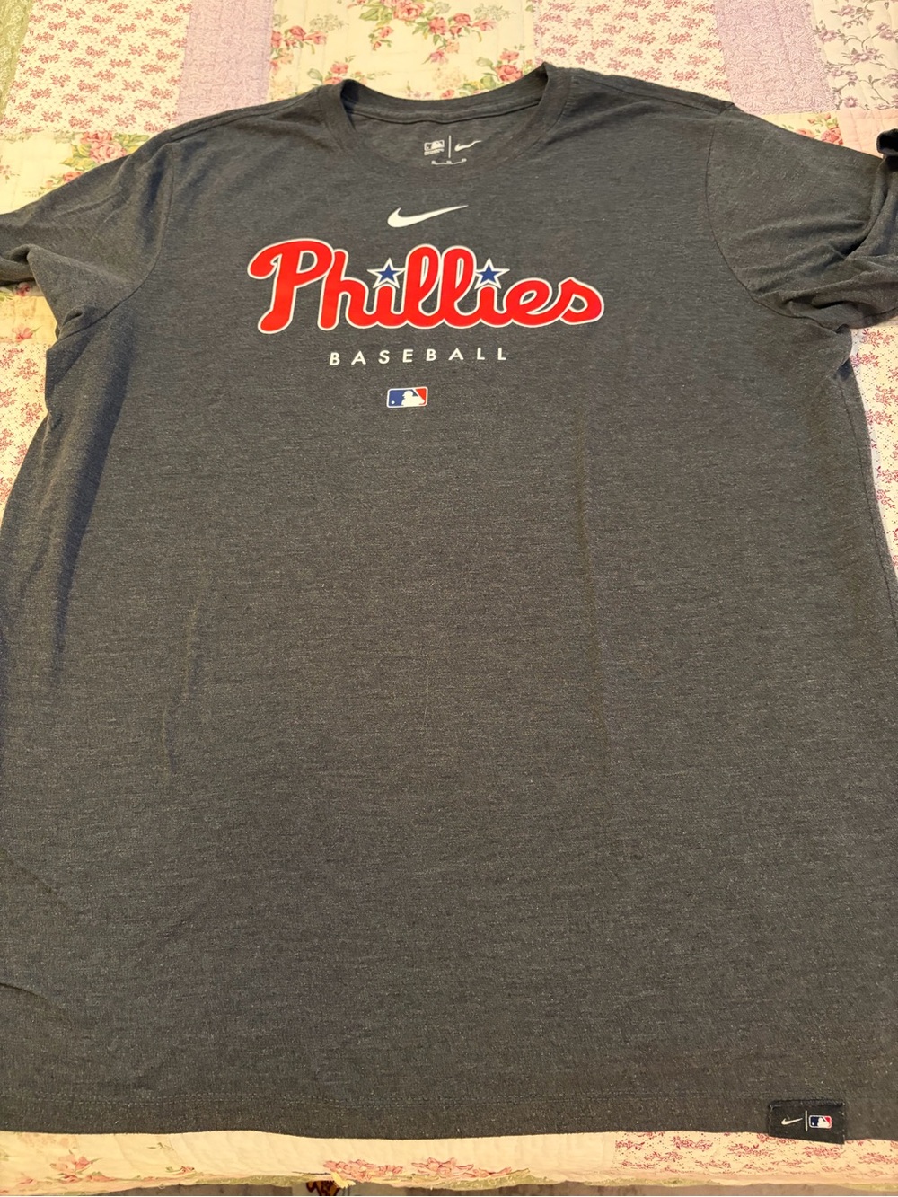 Nike Dark Gray Phillies Short-Sleeve Baseball Tee with Red Logo